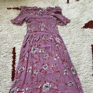 Mauve floral maxi dress -- size M